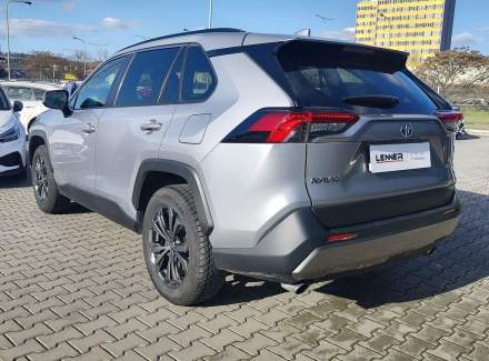 Toyota - RAV 4