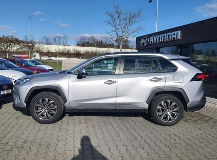 Toyota - RAV 4
