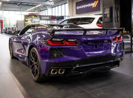 Chevrolet - Corvette