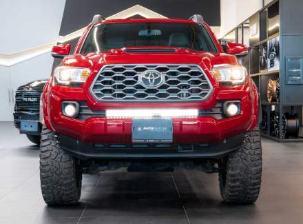 Toyota - Tacoma