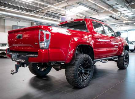 Toyota - Tacoma