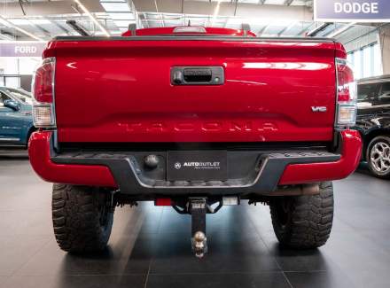 Toyota - Tacoma