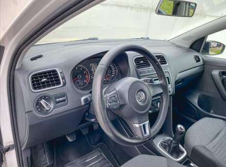 Volkswagen - Polo