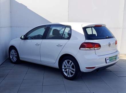 Volkswagen - Golf