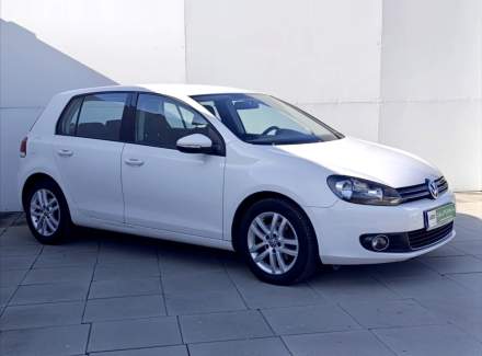 Volkswagen - Golf