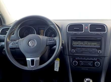 Volkswagen - Golf