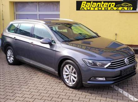 Volkswagen - Passat