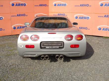 Chevrolet - Corvette