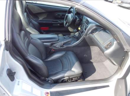 Chevrolet - Corvette