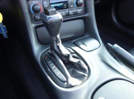 Chevrolet - Corvette