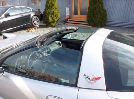 Chevrolet - Corvette