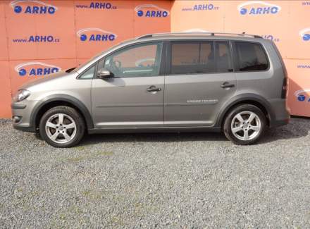 Volkswagen - Touran