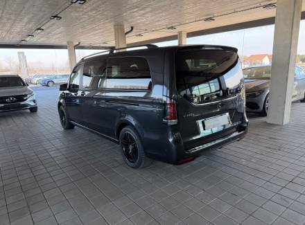 Mercedes-Benz - V-class