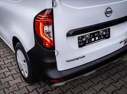 Nissan - Townstar
