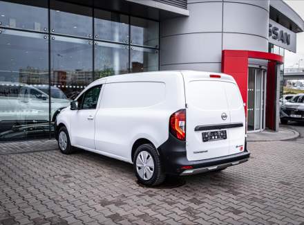 Nissan - Townstar