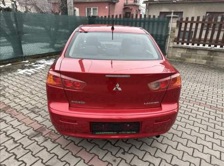 Mitsubishi - Lancer