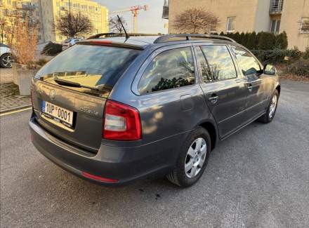 Škoda - Octavia