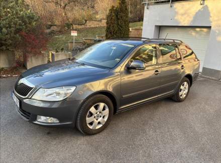 Škoda - Octavia