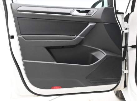 Volkswagen - Touran