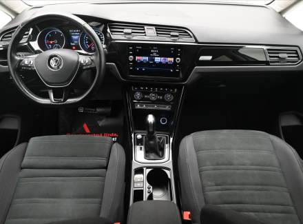 Volkswagen - Touran