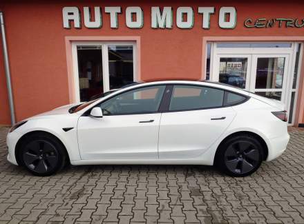 Tesla - Model 3