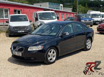 Volvo - S40
