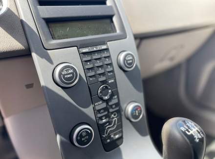 Volvo - S40