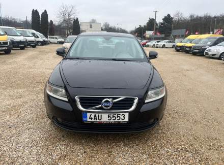 Volvo - S40