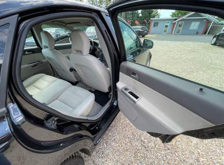 Volvo - S40