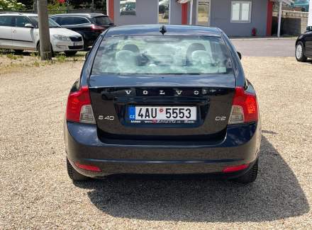 Volvo - S40