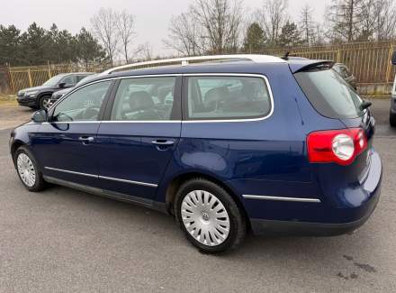 Volkswagen - Passat