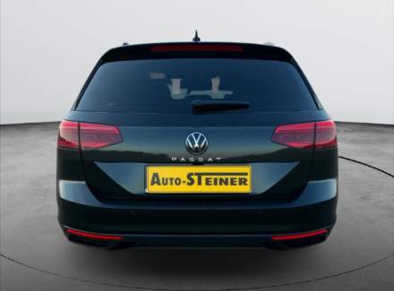 Volkswagen - Passat