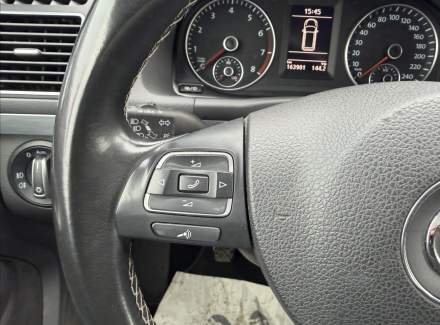 Volkswagen - Touran