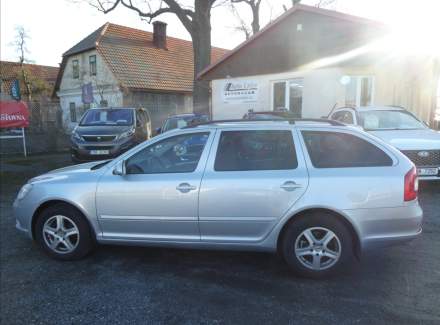 Škoda - Octavia
