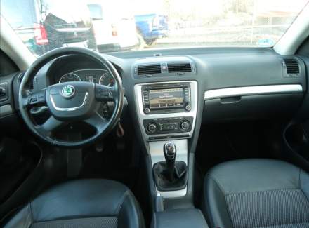 Škoda - Octavia