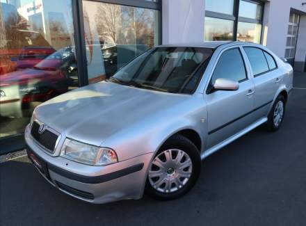 Škoda - Octavia