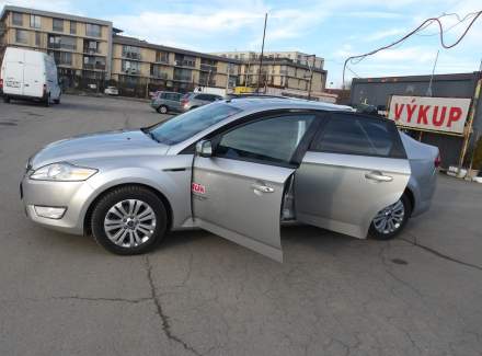 Ford - Mondeo