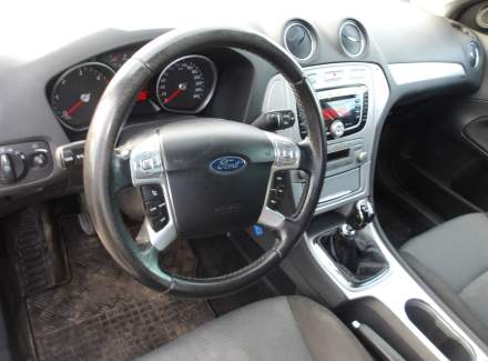 Ford - Mondeo