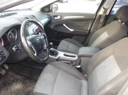 Ford - Mondeo