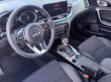 Kia - XCeed