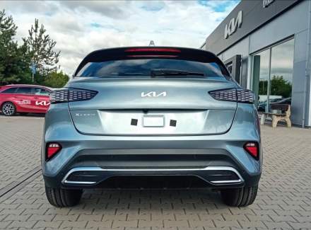Kia - XCeed