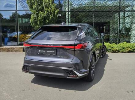Lexus - RX