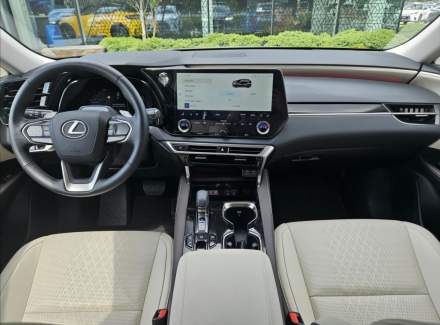 Lexus - RX