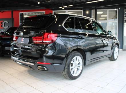 BMW - X5