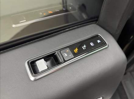 Land Rover - Range Rover