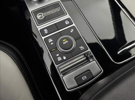 Land Rover - Range Rover