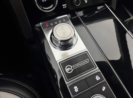 Land Rover - Range Rover