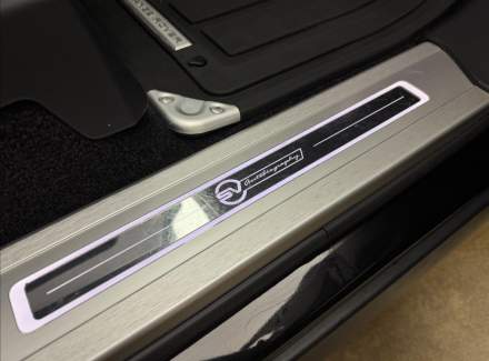 Land Rover - Range Rover