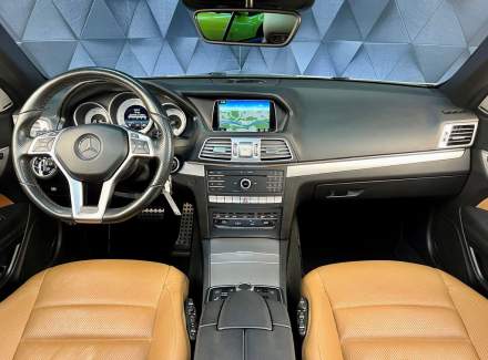 Mercedes-Benz - E-class