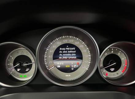 Mercedes-Benz - E-class